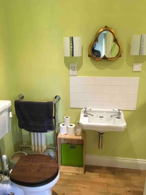 Windsor/Legoland/Ascot Charming 3Br Home In Centre 외부 사진