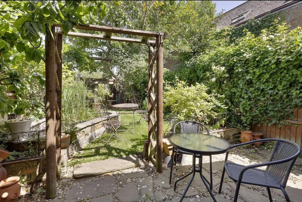 Windsor/Legoland/Ascot Charming 3Br Home In Centre 외부 사진
