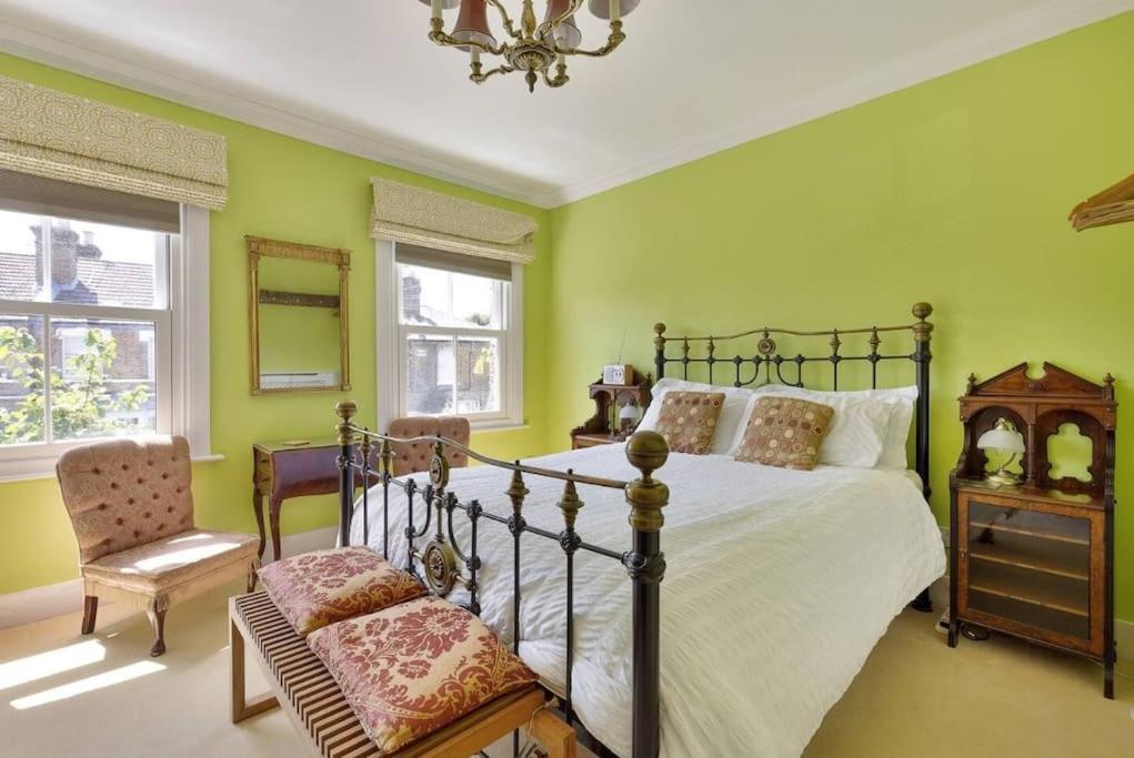 Windsor/Legoland/Ascot Charming 3Br Home In Centre 외부 사진